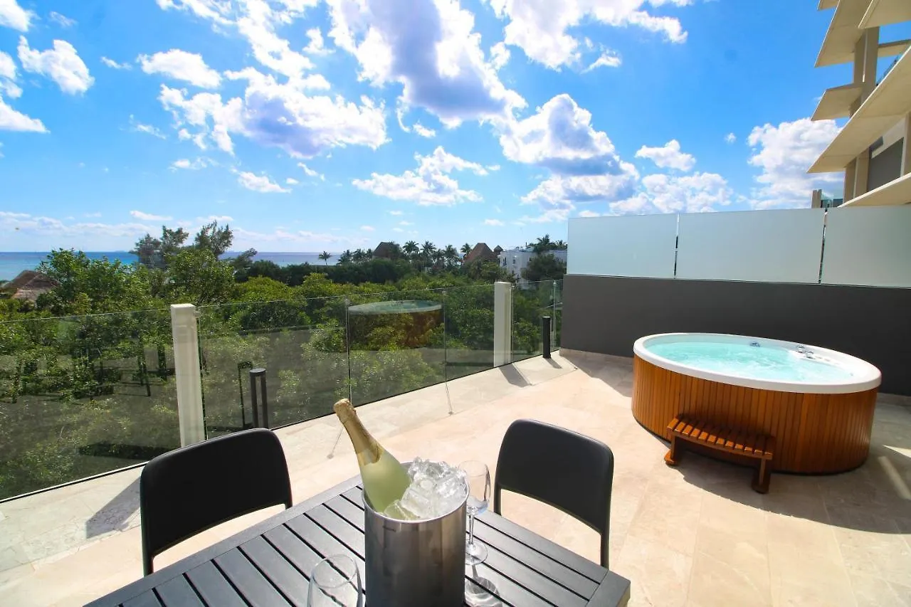 Singular Dream Vacation Rentals Playa del Carmen Apartment